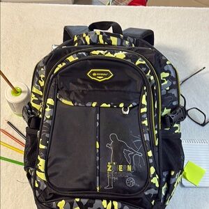 Black and Yellow Men's Backpack